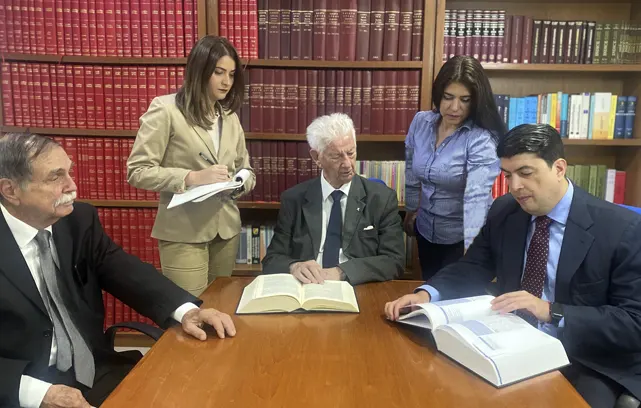 Equipo trabajando